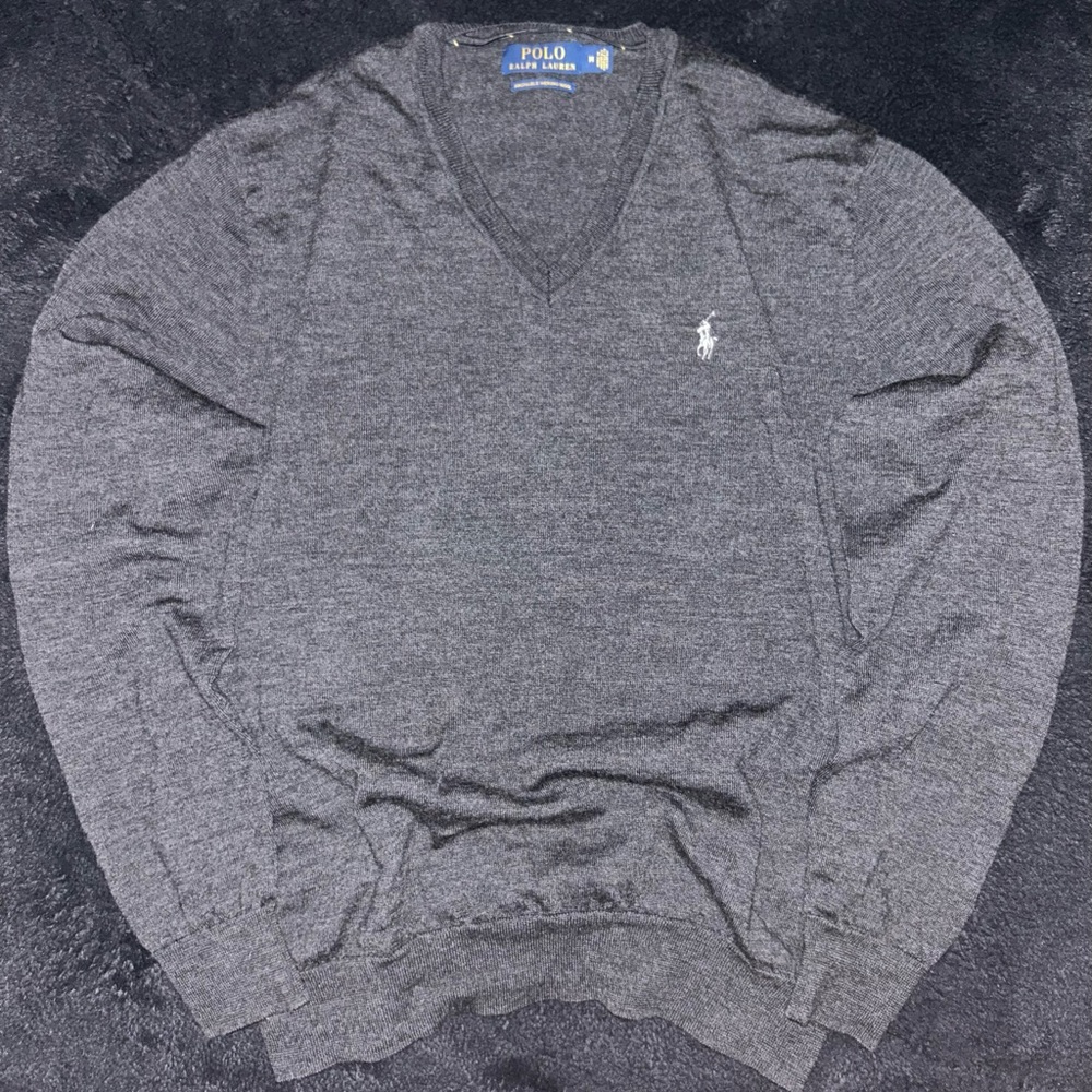 -Polo RL Merino Wool Gray Pullover Sweater 
-Size Medium